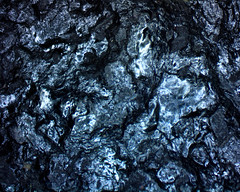 Anglų lietuvių žodynas. Žodis bituminous coal reiškia bituminių akmens anglių lietuviškai.