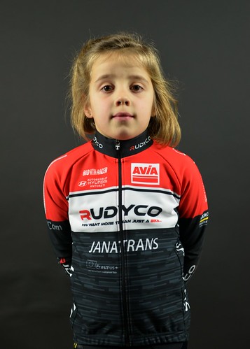 Avia-Rudyco-Janatrans Cycling Team (5)