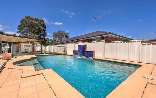 13 Woodlands Drive, Glenmore Park NSW