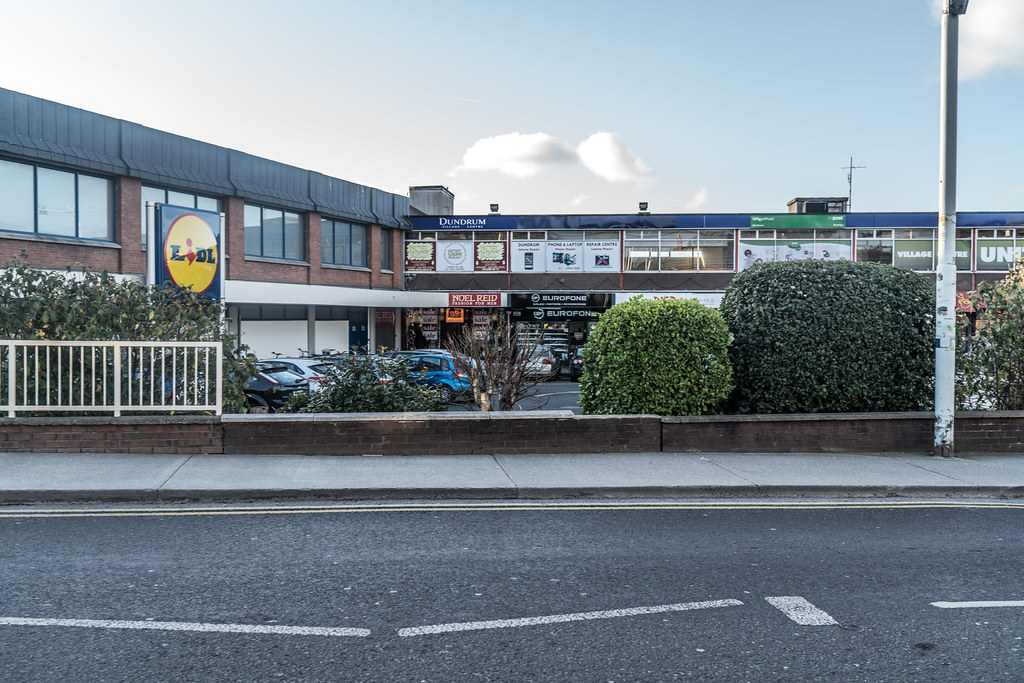 THE ORIGINAL DUNDRUM SHOPPING CENTRE BECAME A GHOST MALL FOR A WHILE [NOW REBRANDED AS DUNDRUM VILLAGE CENTRE]-135263
