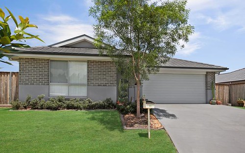 11 Midfield Close, Rutherford NSW