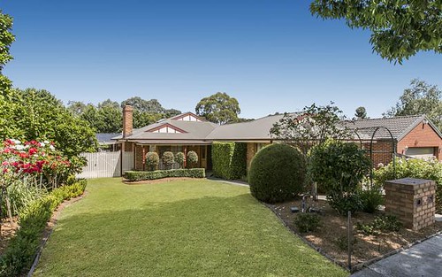 19 Ling Dr, Rowville VIC 3178