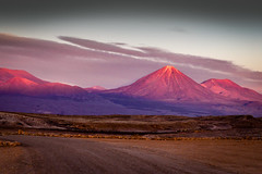 The purple-headed mountain - sunset in the Atacama desert