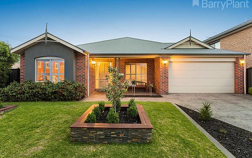 6 Gilmore Gr, Point Cook VIC 3030