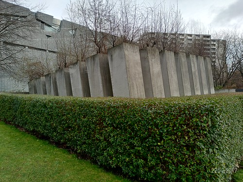 jardim inclinado do Museu Judaico de Berlim