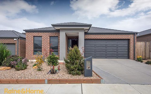 33 Spearys Rd, Diggers Rest VIC 3427