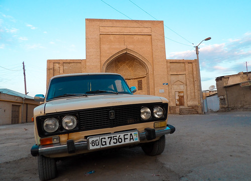 Le stop en Ouzbékistan, toute une histoire!