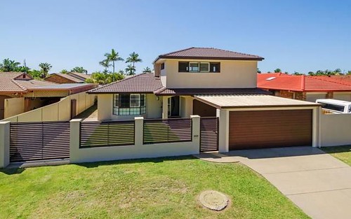 9 Lakefield Crescent, Paradise Point QLD
