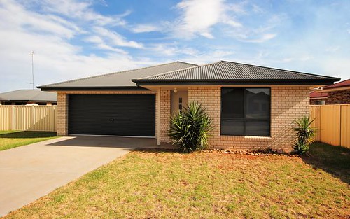 42 Brooks St, Griffith NSW 2680