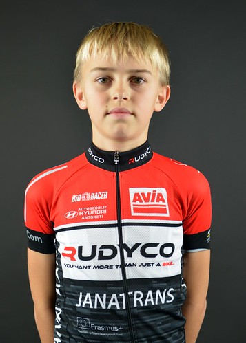 Avia-Rudyco-Janatrans Cycling Team (4)