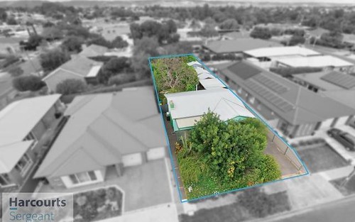 8 Reading Street, Clearview SA