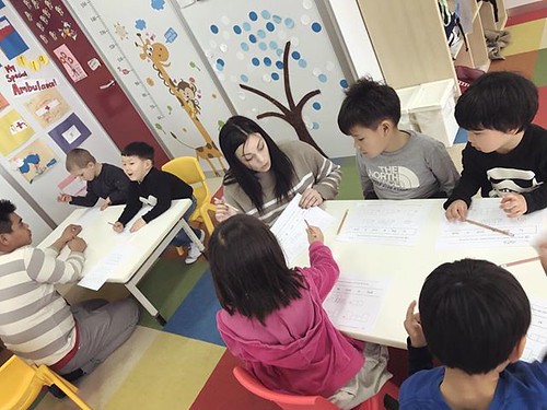 In Preschool, we learn all of the basic essentials of language and numbers. We solidify the foundations for the rest of our journeys through education. 🐛📚🍎 Starkids International Preschool, Tokyo. #starkids #international #preschool #schoo