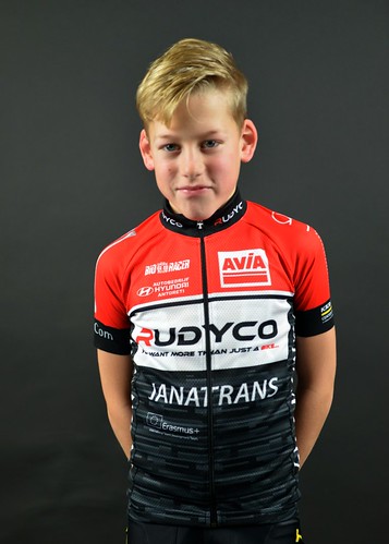 Avia-Rudyco-Janatrans Cycling Team (25)