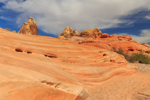 Orange waves in Valley of Fire