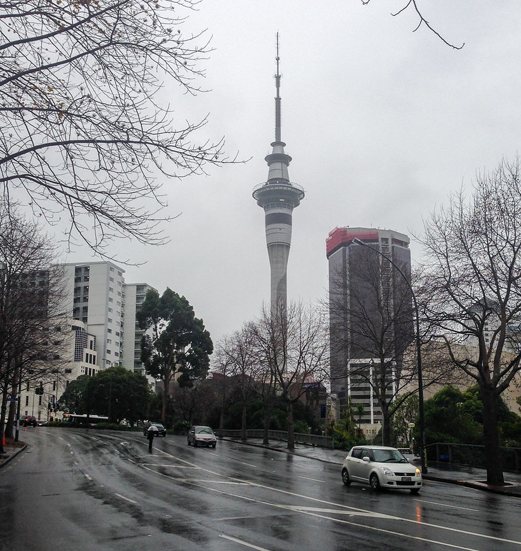Sky Tower - Auckland, NZ<br/>© <a href="https://flickr.com/people/13722680@N08" target="_blank" rel="nofollow">13722680@N08</a> (<a href="https://flickr.com/photo.gne?id=26141112658" target="_blank" rel="nofollow">Flickr</a>)
