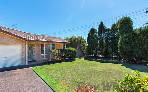 1/18 Floraville Road, Belmont North NSW
