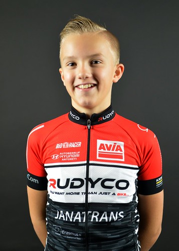 Avia-Rudyco-Janatrans Cycling Team (8)