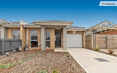 2/9 Cooloongup Crescent, Harkness VIC