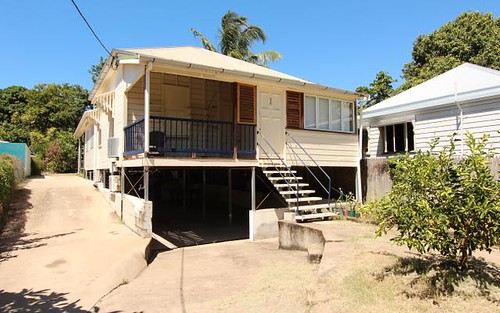 33 Nelson Street, South Townsville QLD