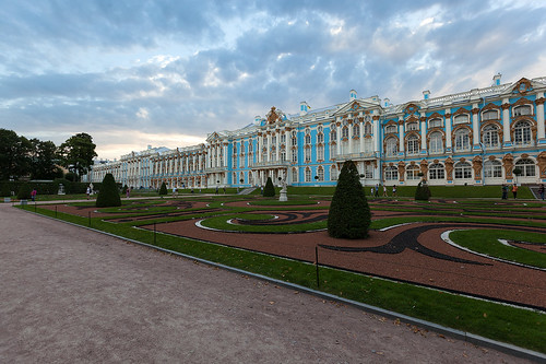 Catherine palace. Clouds.