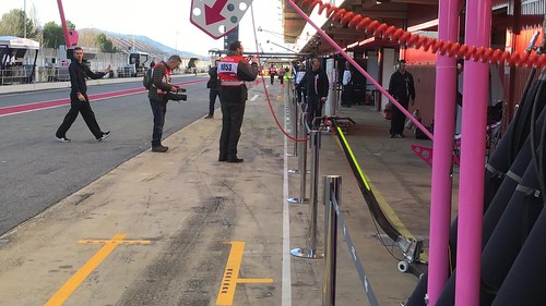 Sergio Perez leaves the garage in Formula One Winter Testing 2018