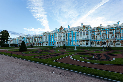 Catherine palace. Blue sky.