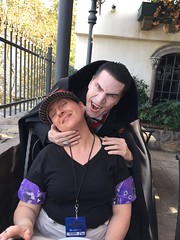 Tracey and Dracula • <a style="font-size:0.8em;" href="http://www.flickr.com/photos/28558260@N04/32416382698/" target="_blank">View on Flickr</a>