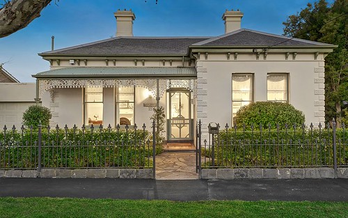 15 Derby St, Camberwell VIC 3124