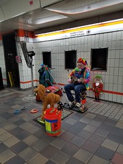 12-23-2018: Colorful busker.  Boston, MA