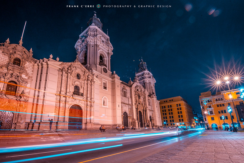 Lima's Cathedral<br/>© <a href="https://flickr.com/people/132727155@N08" target="_blank" rel="nofollow">132727155@N08</a> (<a href="https://flickr.com/photo.gne?id=45733781151" target="_blank" rel="nofollow">Flickr</a>)