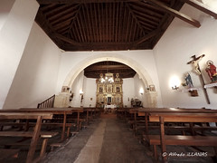 Interior de la ermita de San Roque • <a style="font-size:0.8em;" href="http://www.flickr.com/photos/158523641@N04/45289346984/" target="_blank">View on Flickr</a>