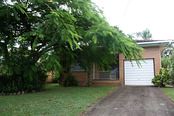 18 Sungold Avenue, Southport QLD