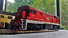 Anglų lietuvių žodynas. Žodis diesel locomotive reiškia dyzelinis lokomotyvas lietuviškai.