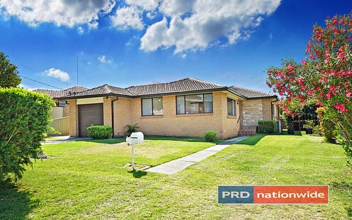 3 Inverness Rd, South Penrith NSW 2750