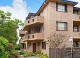 8/10 William Street, Hornsby NSW