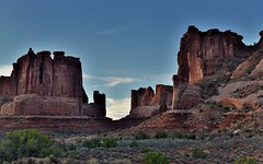 Sandstone Formations Lining Park Avenue (Arches National Park)