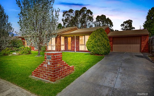 150 Waradgery Dr, Rowville VIC 3178
