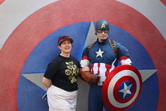 Tracey meeting Captain America at Disney California Adventure • <a style="font-size:0.8em;" href="http://www.flickr.com/photos/28558260@N04/45998189862/" target="_blank">View on Flickr</a>