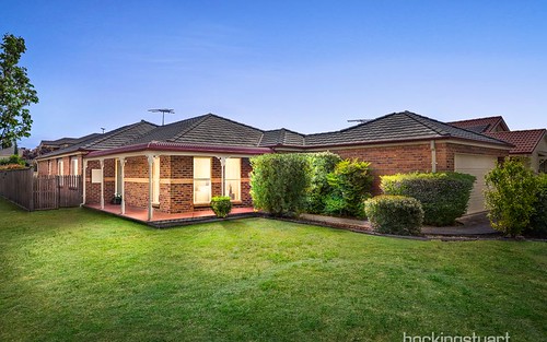 16 Messina Crescent, Point Cook VIC 3030
