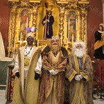 Los Reyes Magos recibiendo a los hermanos más pequeños de la Cofradía del Encuentro