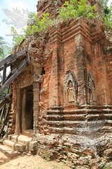 Angkor_Lolei_2014_08