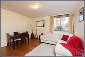 2/5 Walsh Place, Curtin ACT