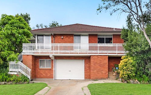 10 Saric Avenue, Georges Hall NSW 2198