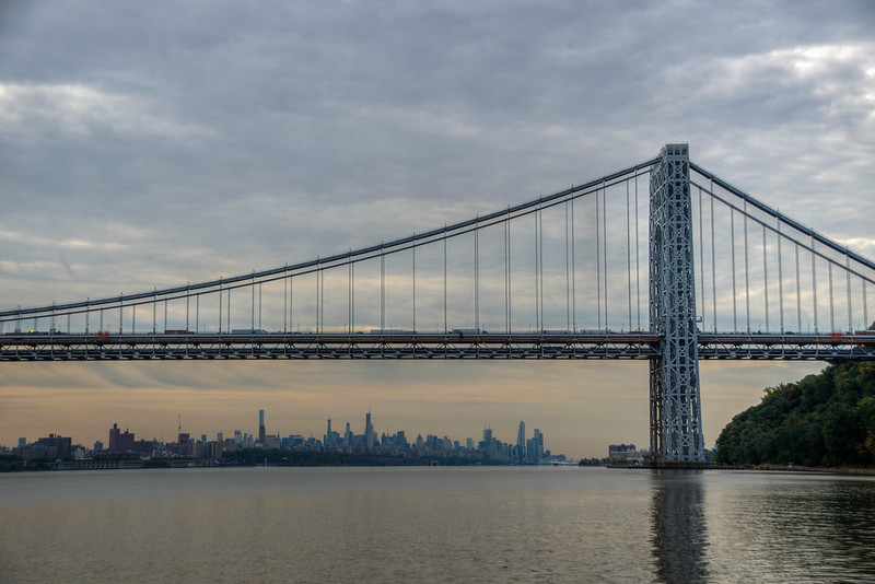 Manhattan and the George Washington Bridge<br/>© <a href="https://flickr.com/people/25273938@N03" target="_blank" rel="nofollow">25273938@N03</a> (<a href="https://flickr.com/photo.gne?id=44085660500" target="_blank" rel="nofollow">Flickr</a>)