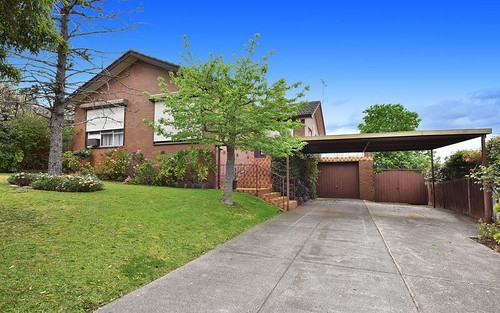 8 Kingsley Rd, Airport West VIC 3042