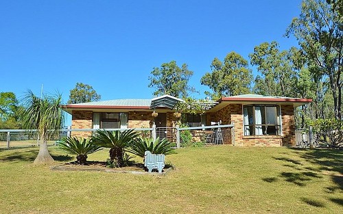 2 Karoola Avenue, Lake Munmorah NSW 2259