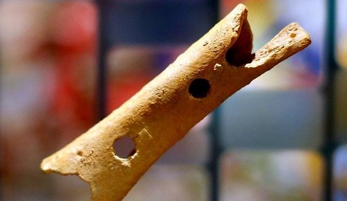 #flauto di #divje 🎷 #neanderthal #divjebabeflute #peleolitico #55.000Ac #divjebabe 🐻#orsodellecaverne 🎥#elettritv💻📲 #alpidinariche #cerkno #webtv #concerti #musicaoriginale 🎵 #flute #archaeology #w