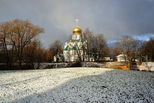 First snow. Feodorovsky   Cathedral.