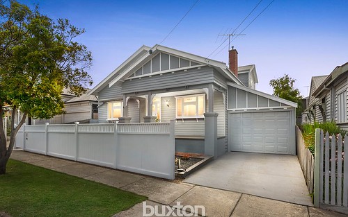 74 Noble St, Newtown VIC 3220