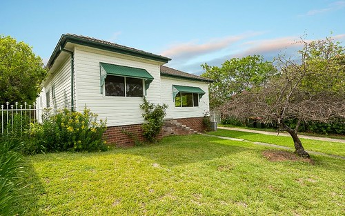12 Fairfield Road, Guildford West NSW